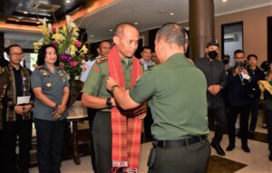 Kemeriahan Perayaan Natal Bersama TNI, Polri dan PNS Kogartap II Bandung