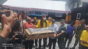 Ketum PPAD dan Pangdam XVII/Cenderawasih Gelar Baksos Dan Operasi Katarak di Kabupaten Puncak Jaya