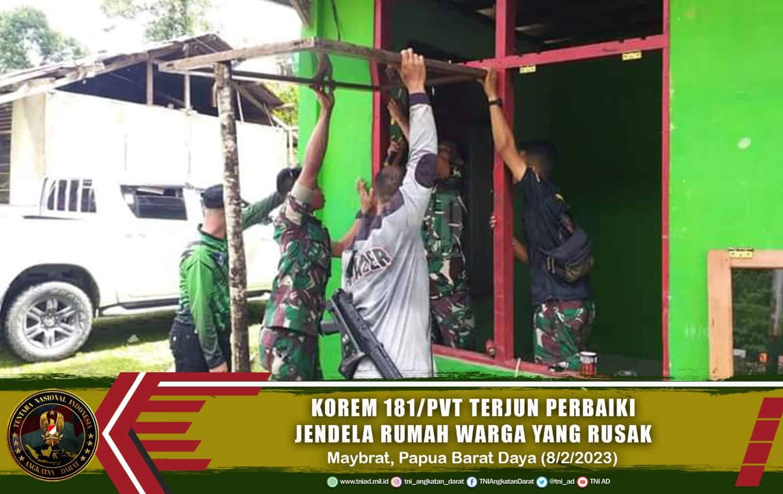 Korem 181/PVT Terjun Perbaiki Jendela Rumah Warga yang Rusak