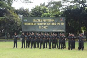 Kasdam Jaya/Jayakarta Tutup Pendidikan Bintara PK TNI AD Kodam Jaya TA 2022