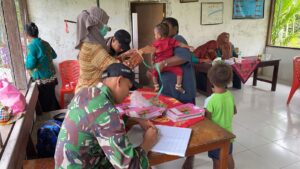 Satgas Pamtas Yonif 132/BS Bersama Puskesmas Arso Kota Sosialisasi Pencegahan Stunting Kepada Masyarakat Papua