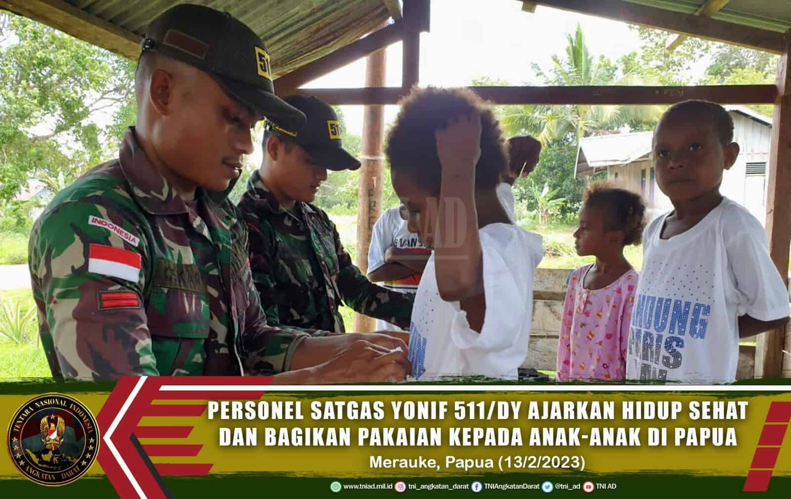 Anak-Anak Papua Senang, Satgas Yonif 511/DY Edukasi Cara Hidup Sehat Dan Bagikan Baju Layak Pakai