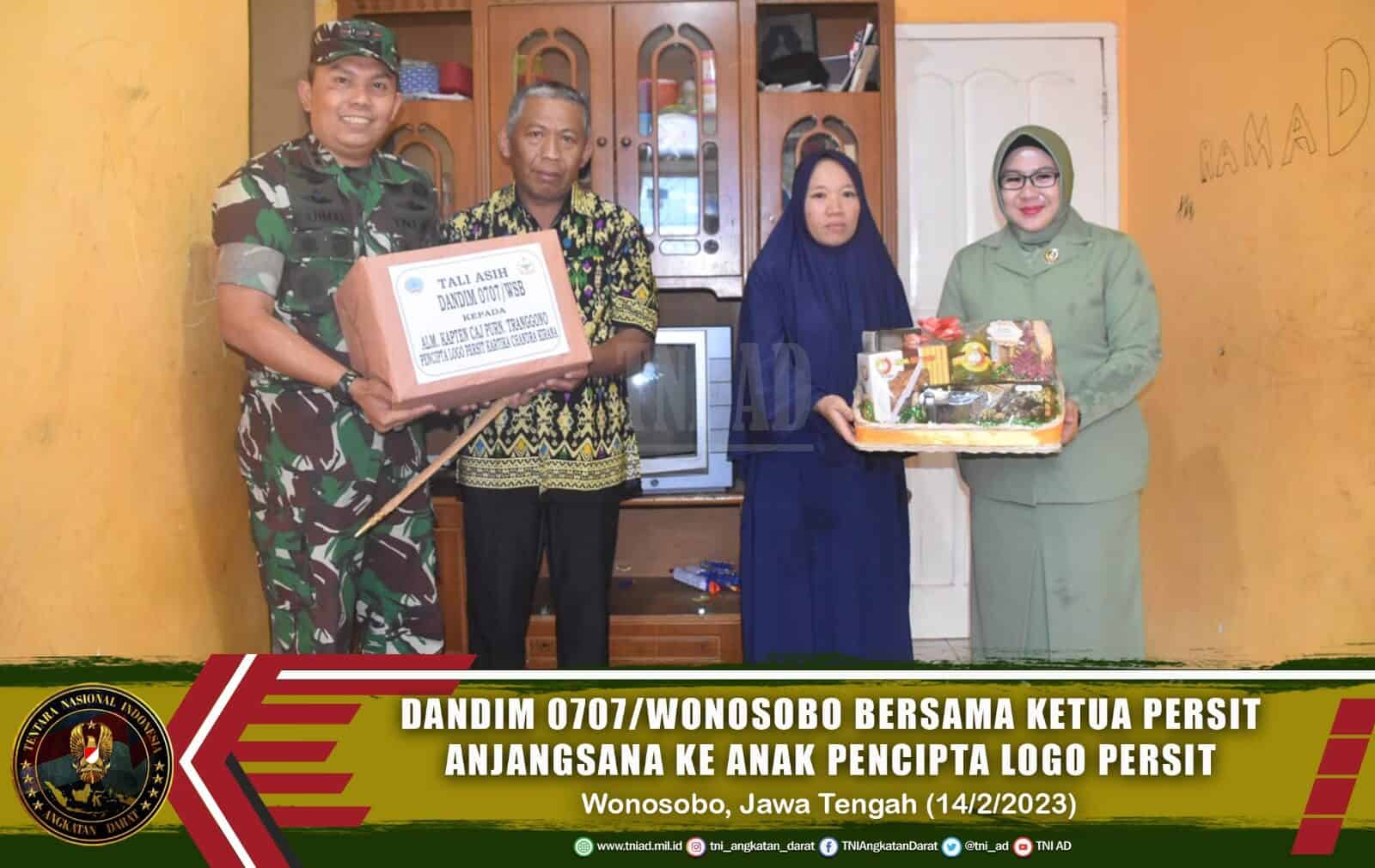 Dandim 0707/Wonosobo Bersama Ketua Persit Anjangsana Ke Anak Pencipta Logo Persit