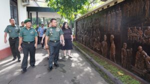 Jelang Silaturahmi Dengan Keluarga Pahlawan Revolusi, Kasad Kunjungi Museum Jenderal Besar A.H Nasution