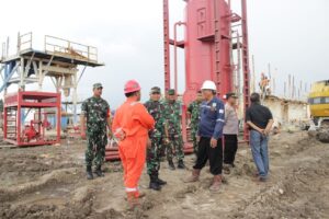 Pasca Pembakaran Gas Alam, Dandim Grobogan Terjun Langsung Tinjau Sumur Gas