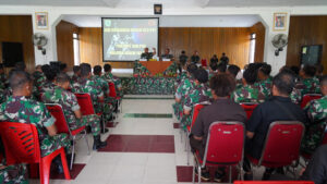 Danrem 181/PVT Ajak Anggota Genjot Terus Program TNI AD Untuk Rakyat