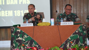 Danrem 181/PVT Ajak Anggota Genjot Terus Program TNI AD Untuk Rakyat
