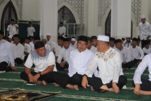 Kodam VI/Mlw Ikuti Gelar Sholat Subuh dan Istighosah Kubra Secara Virtual