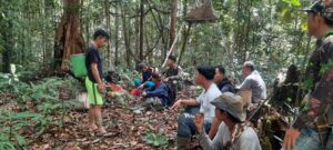 Personel Satgas Pamtas Yonarmed 19/105 Trk Bogani Berhasil Temukan Warga Hilang di Hutan
