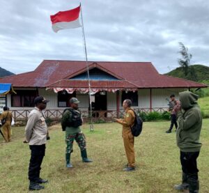 Ciptakan Rasa Aman Tertib Dan Damai, Satgas Yonif 143/TWEJ Ikuti Pertemuan Distrik Okbibab