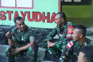 Satgas Yonarmed 1 Kostrad Terima Kunjungan Perdana Danrem 151/Binaiya