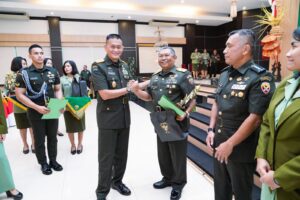 Pangdam IX/Udayana Pimpin Sertijab dan Tradisi Laporan Korps Pejabat Kodam dan Korem