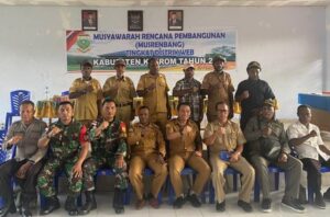 Sinergi Dengan Aparat Pemerintah, Satgas Yonif 143/TWEJ Turut Sukseskan Musrenbang Distrik Web Tahun 2023