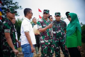 Dankodiklatad Hadiri Panen Perdana Jagung di Oku Sumatera Selatan