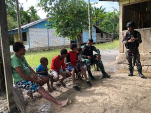 Anjangsana, Cara Satgas Pamtas RI-PNG Yonif 132/BS Menjalin Komunikasi Dengan Masyarakat