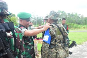 Upacara Penutupan Patroli Terkoordinasi Antara Satgas Yonarmed 19/105 Trk Bogani Dengan TDM