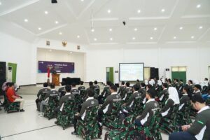 Institut Teknologi Sepuluh Nopember Surabaya (ITS) Gandeng Korem 084/BJ Selenggarakan Pelatihan Dasar Bela Negara