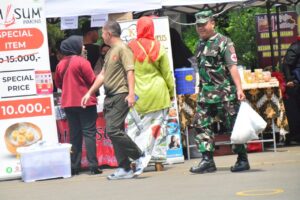 Membantu Perekonomian Masyarakat Jelang Ramadhan, Kodiklatad Gelar Bazar Murah