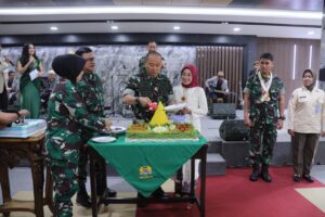 Peringati HUT ke-47, Kadisinfolatad Ajak Insan Infolahta TNI AD Terus Kembangkan Inovasi dan Kreativitas
