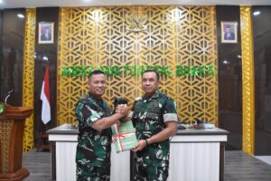 Tradisi Penerimaan dan Penyambutan Mayjen TNI Mohamad Hasan