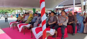 Dandim 1015/Sampit Letkol Inf Abdul Hamid, S.I.P Hadiri Pembukaan Pasar Ramadhan 2023