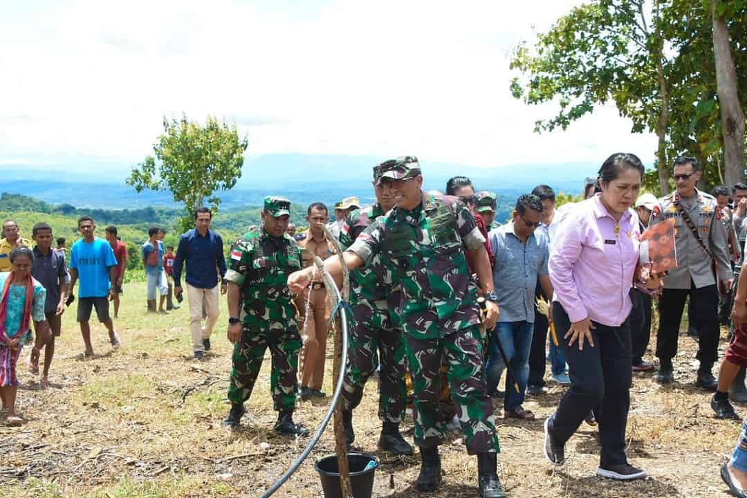 49 Hektar Lahan Dibangunkan, Gubernur NTT Apresiasi Panen Raya Jagung bersama Korem 161/WS