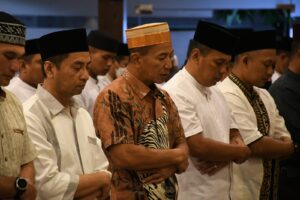 Rektor UIN Makassar Bersama Pangdam XIV/Hsn: Tanamkan Energi Positif Dalam Diri Prajurit