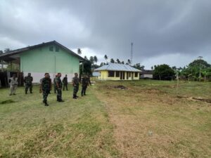 Rakyat Rindu Kehadiran TNI, Danrem Terima Hibah Lahan Pos Ramil Loloda Timur