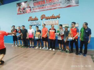 Meriahkan HUT Kota Singaraja ke 419, Personel Kodim Buleleng Raih Juara Tiga Diajang Tenis Meja