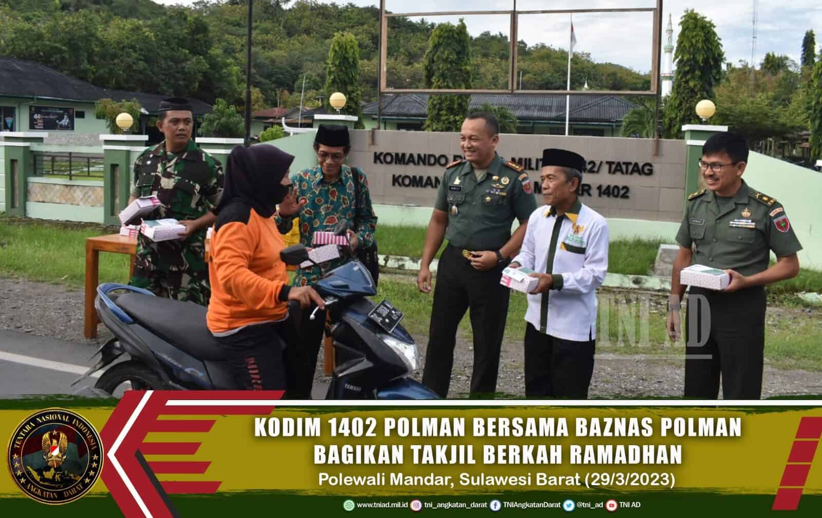 Kodim 1402/Polman Bersama Baznas Polman Bagikan Takjil Berkah Ramadhan