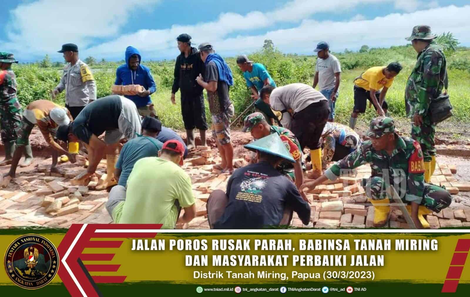 Jalan Poros Rusak Parah, Babinsa Tanah Miring dan Masyarakat Perbaiki Jalan