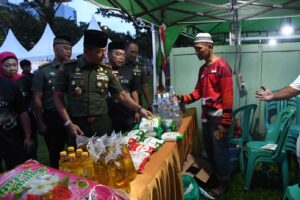 Kodam XIV/Hsn dan Apindo, Gelar Bazar Ramadhan, Bingkisan Sembako dan Pameran Alutsista TNI untuk Masyarakat Sulsel