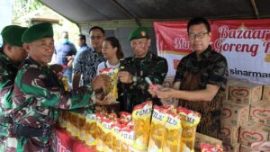 “Bakso Urat”, Kodim 1611/Badung Gelar Bazar Minyak Goreng Murah