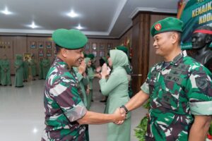 Pimpin Laporan Korps Kenaikan Pangkat, Ini Pesan Pangdam Pattimura