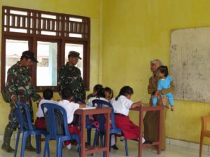 Tim Kodim 0402/OKI Meninjau Sekolah Yang Rusak Di wilayah Binaan