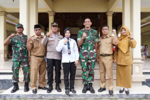 Danrem 074/Warastratama Kunjungi Demplot Peduli Stunting Kodim 0726/Sukoharjo