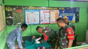 Satgas Yonarhanud 3/YBY Khitan Gratis Warga Galela