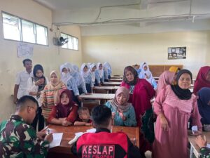 Peduli Terhadap Sesama, Rindam Jaya Gelar Bakti Sosial Bersama Polri Saat Latihan Berganda Dikmata TNI AD
