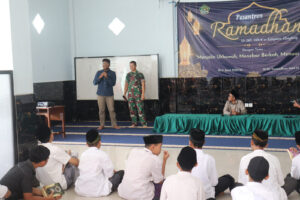 Pesantren Ramadhan, Dandim Klungkung Sosialisasikan Wasbang dan Bela Negara