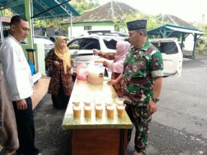 Bagi Takjil, Silahturahmi Ramadhan Ala Kodim Klungkung