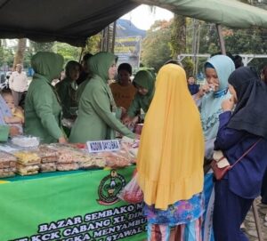 Antusiasme Warga Serbu Bazar Murah Geber Berkah Kodim 0413/Bangka