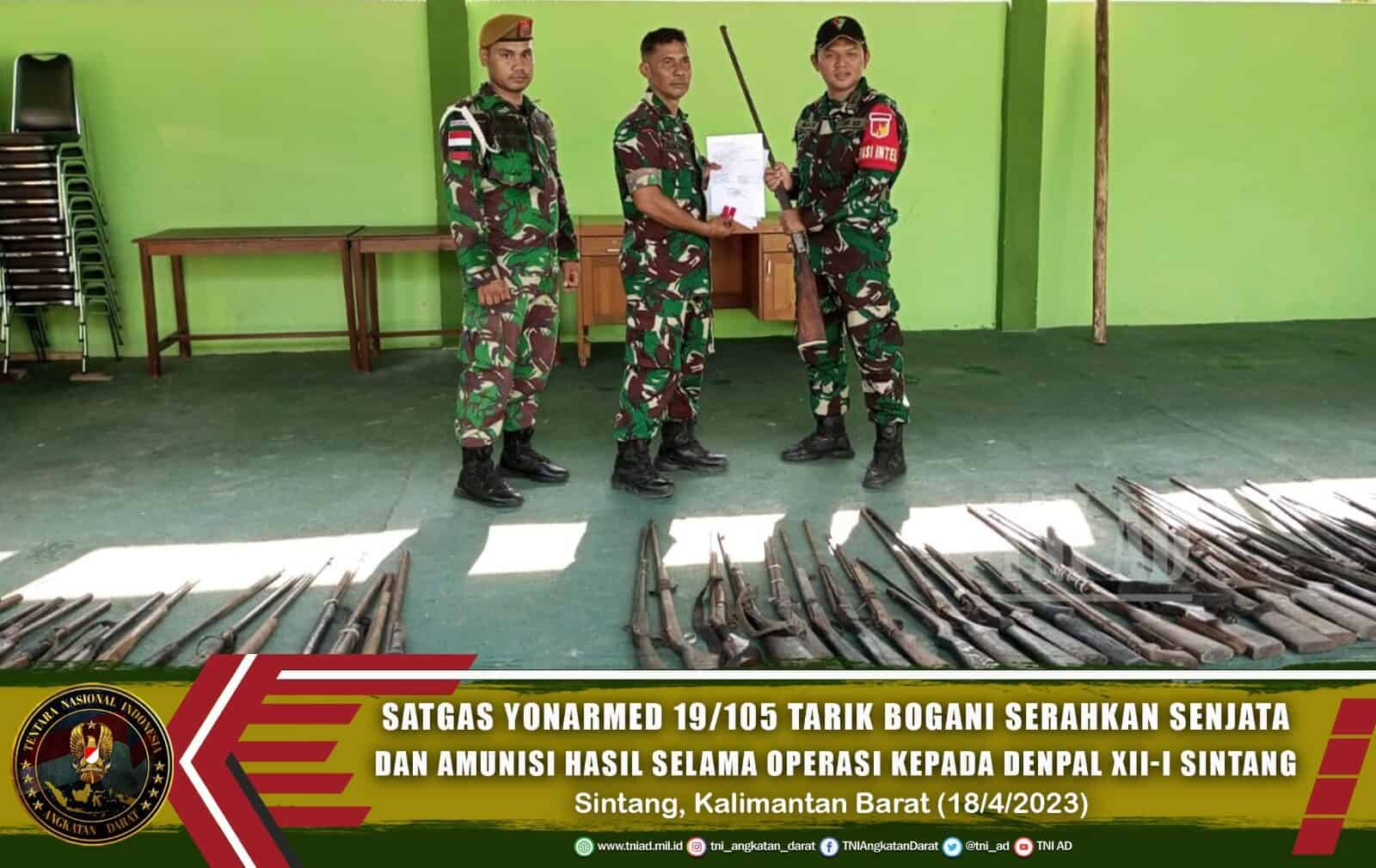 Satgas Yonarmed 19/105 Trk Bogani Serahan Senjata Api Rakitan Dan Amunisi Hasil Operasi Kepada Denpal XII/I Sintang