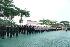 Dandim 0510/Tigaraksa Ambil Apel Gelar Pasukan Pengamanan Hari Raya Idul Fitri 1444 H