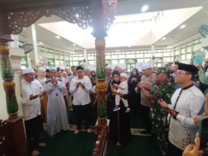 Danramil 06/Barabai Hadiri Acara Batumbang Apam