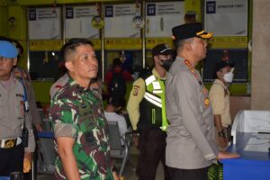 Dandim 0501/JP dan Kapolres Metro Jakpus Tinjau Situasi dan Kondisi Arus Balik Operasi Ketupat Jaya 2023