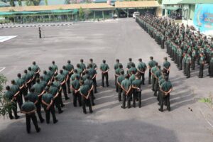Dandim 0104/Atim Pimpin Apel Kembali Cuti Lebaran 1444 H