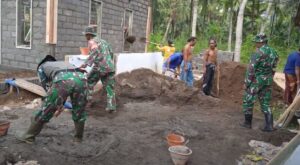 Gelar Karya Bakti TNI, Kodim 0825 Renovasi Mushola dan Berikan Wawasan Kebangsaan