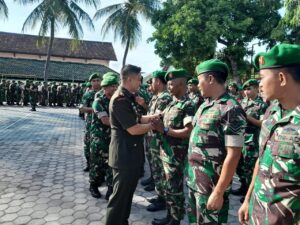 Kodim 1615/Lotim Jadikan Halal Bihalal Idul Fitri 1 Syawal 1444 H Sebagai Momentum Untuk Saling Memaafkan