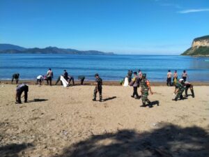 Tingkatkan Sinergitas, TNI-Polri Sumbawa Barat Gelar Karya Bakti