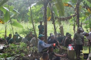 Wujud Kemanunggalan TNI dengan Rakyat Yonarmed 15/Cailendra Gelar Karya Bakti